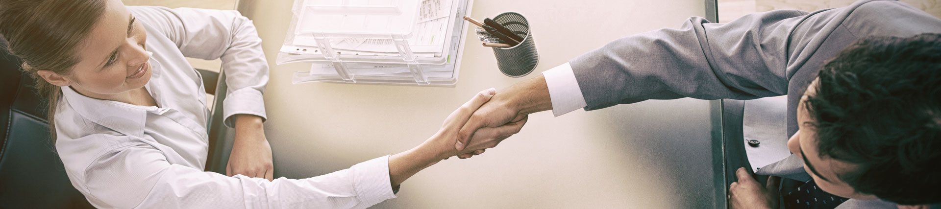 Banner Business Handshake von Geschäftspartnern